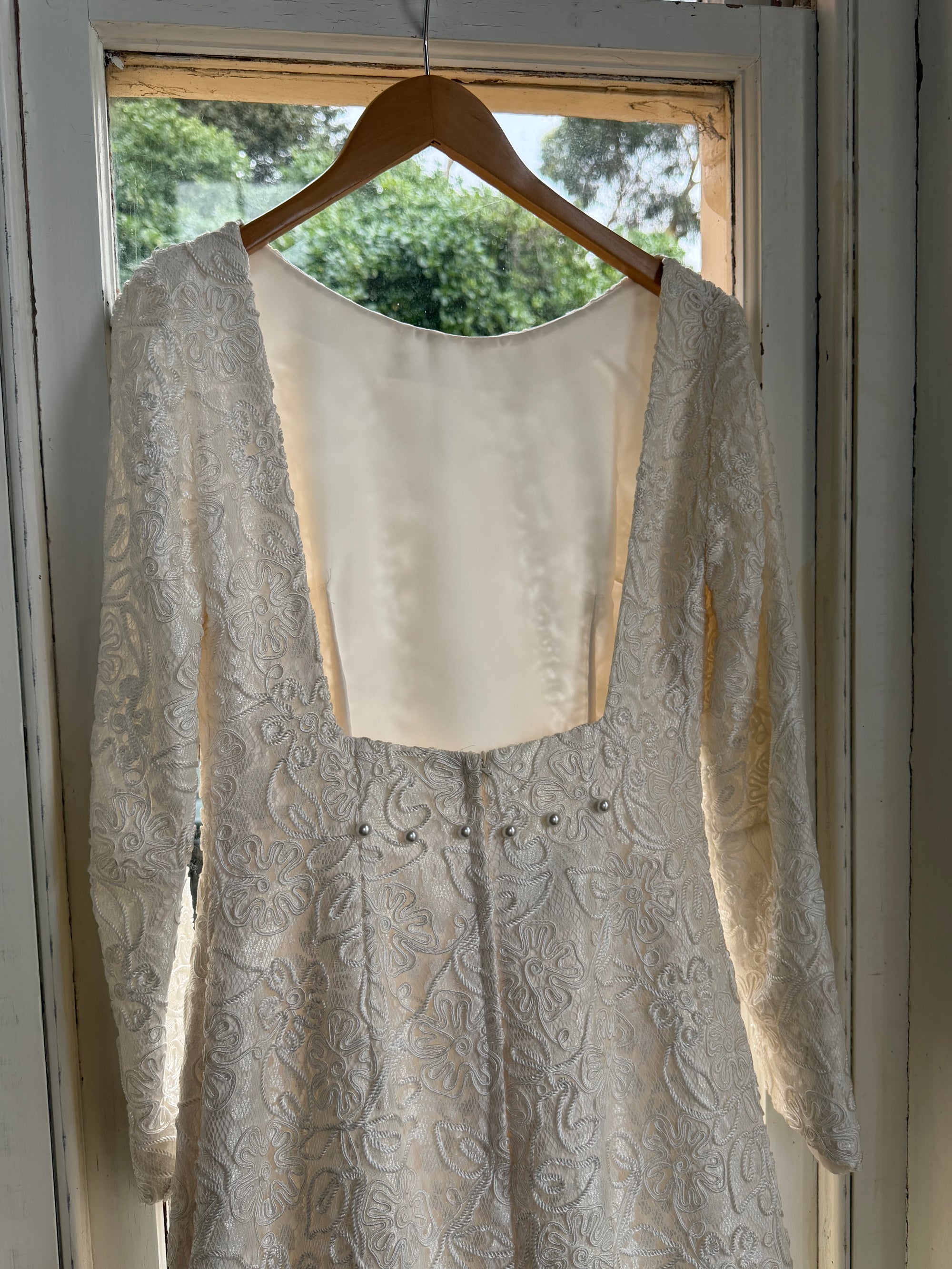 Vintage 90s Rope Embroidered Long Sleeve Open Back Wedding Dress