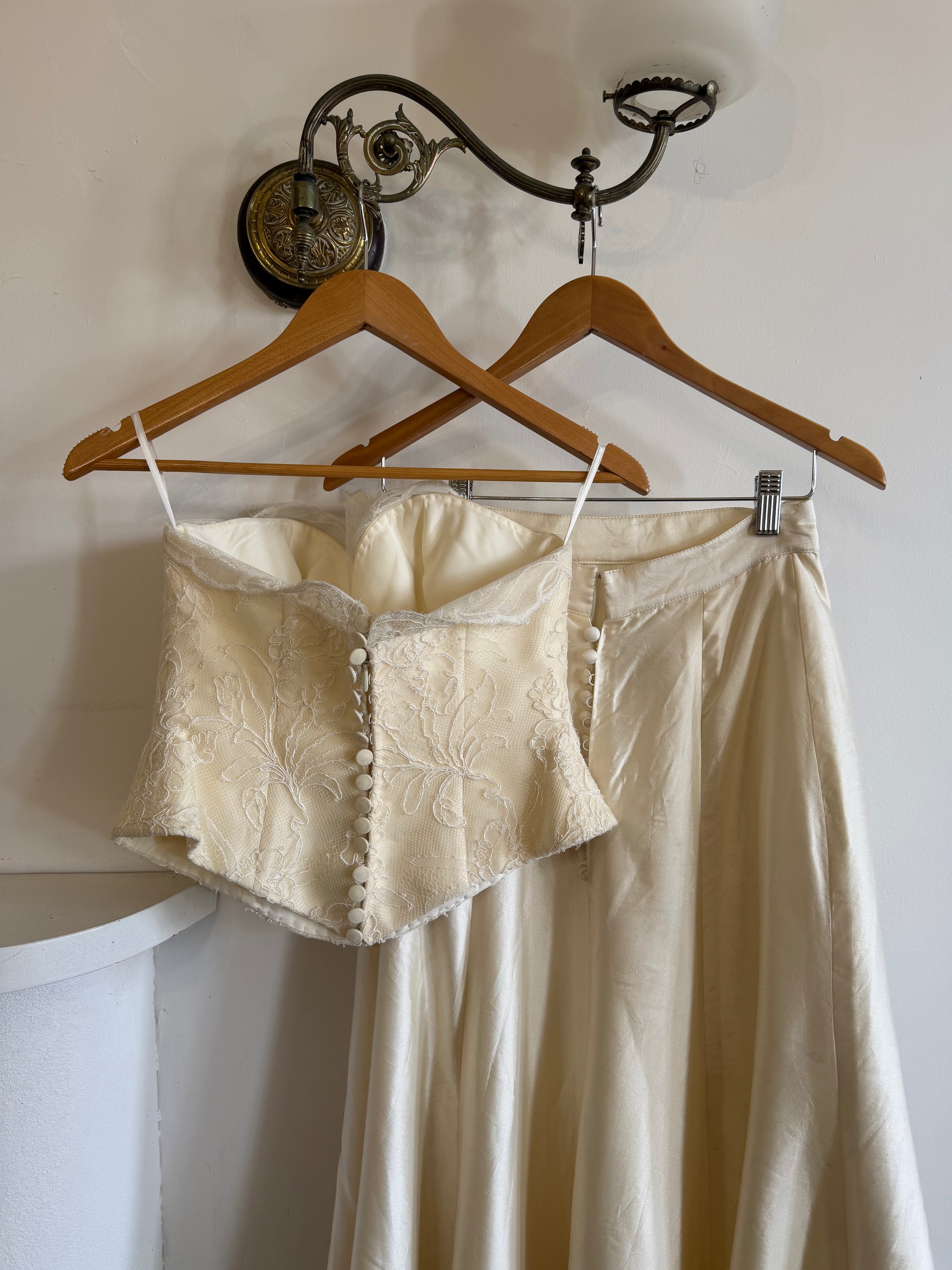 Vintage 90s Italian Sweetheart Bodice Lace Bridal Set
