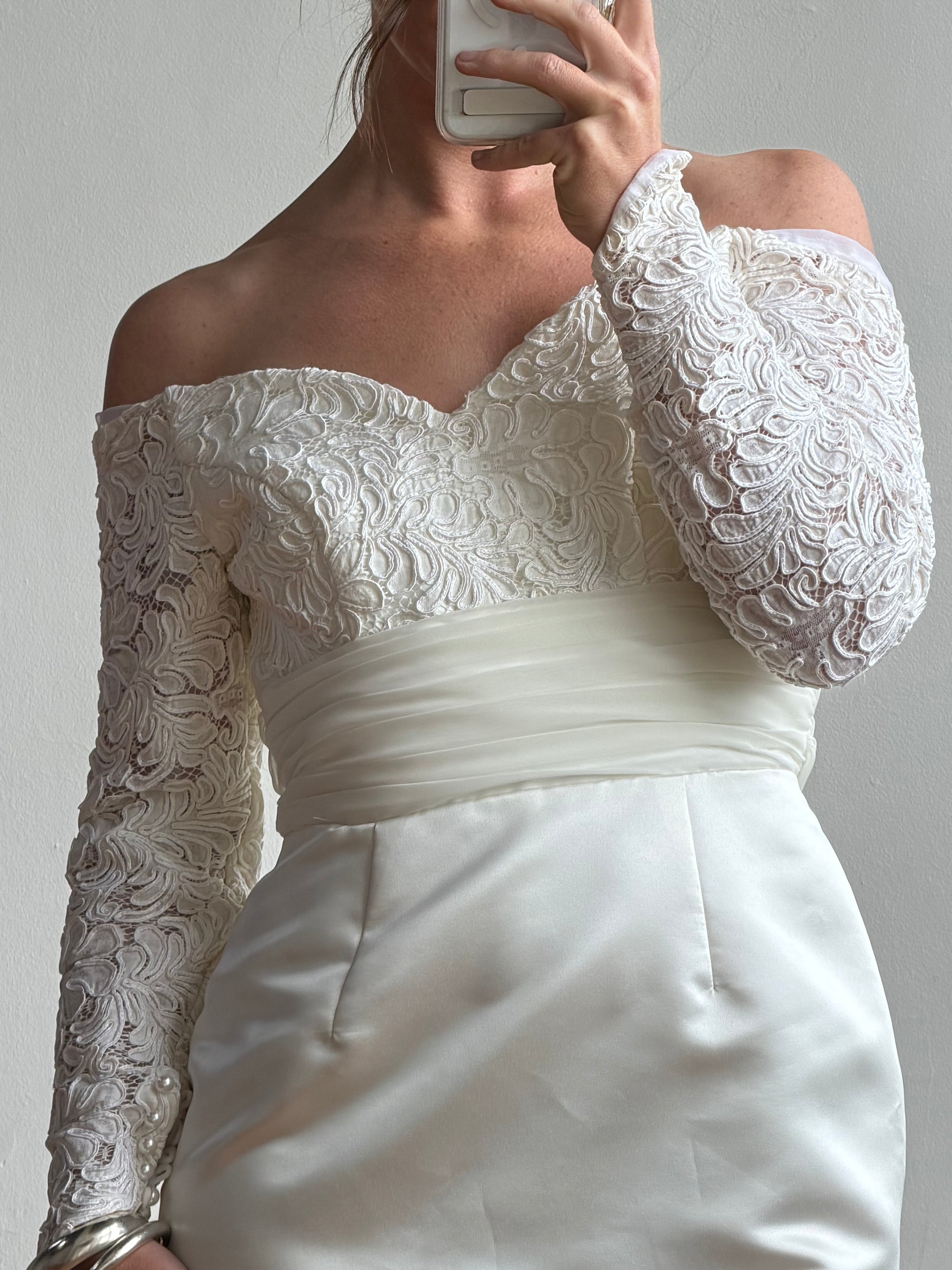 Vintage Off Shoulder Lace Satin Bridal Mini with Train
