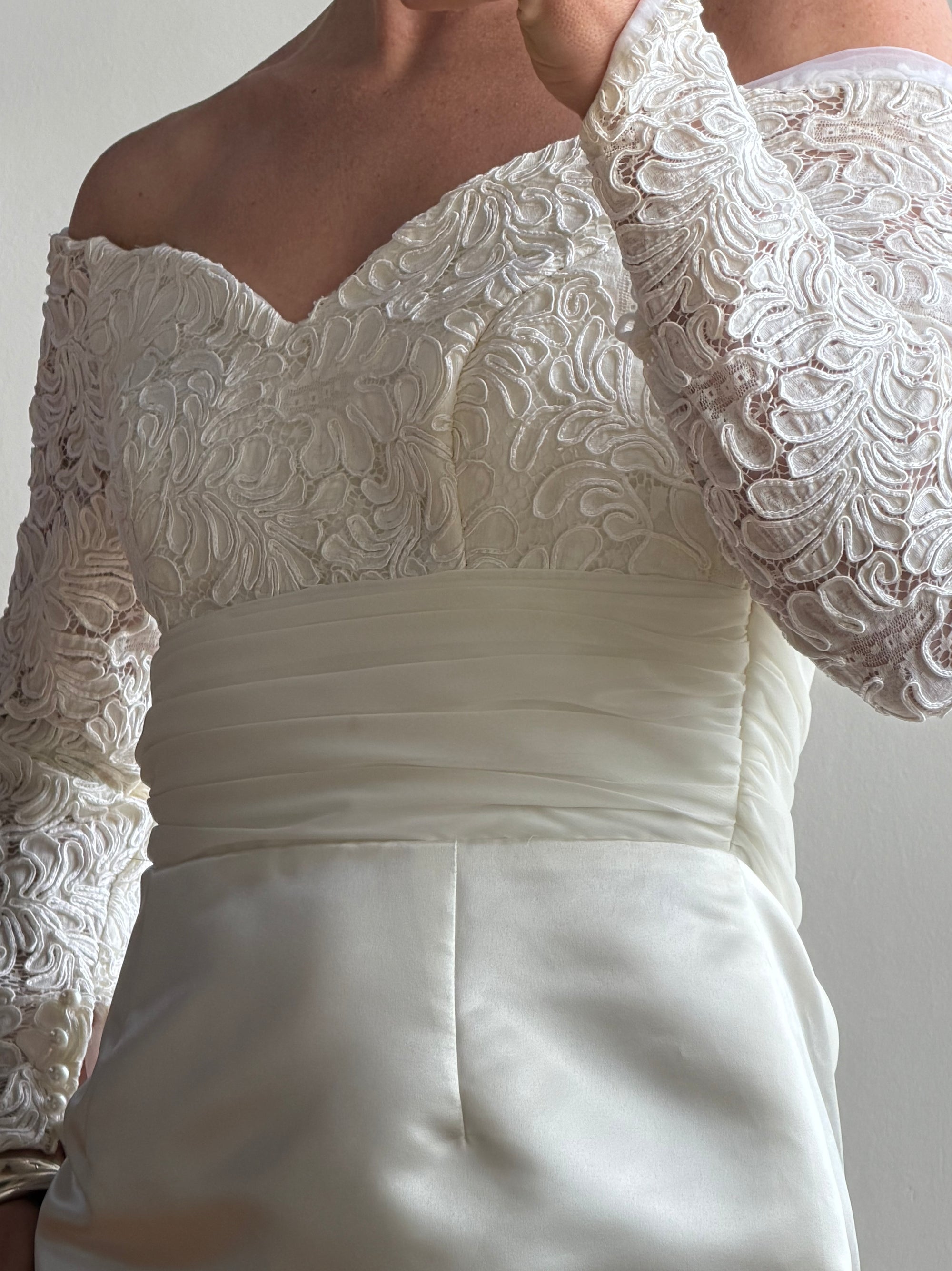 Vintage Off Shoulder Lace Satin Bridal Mini with Train
