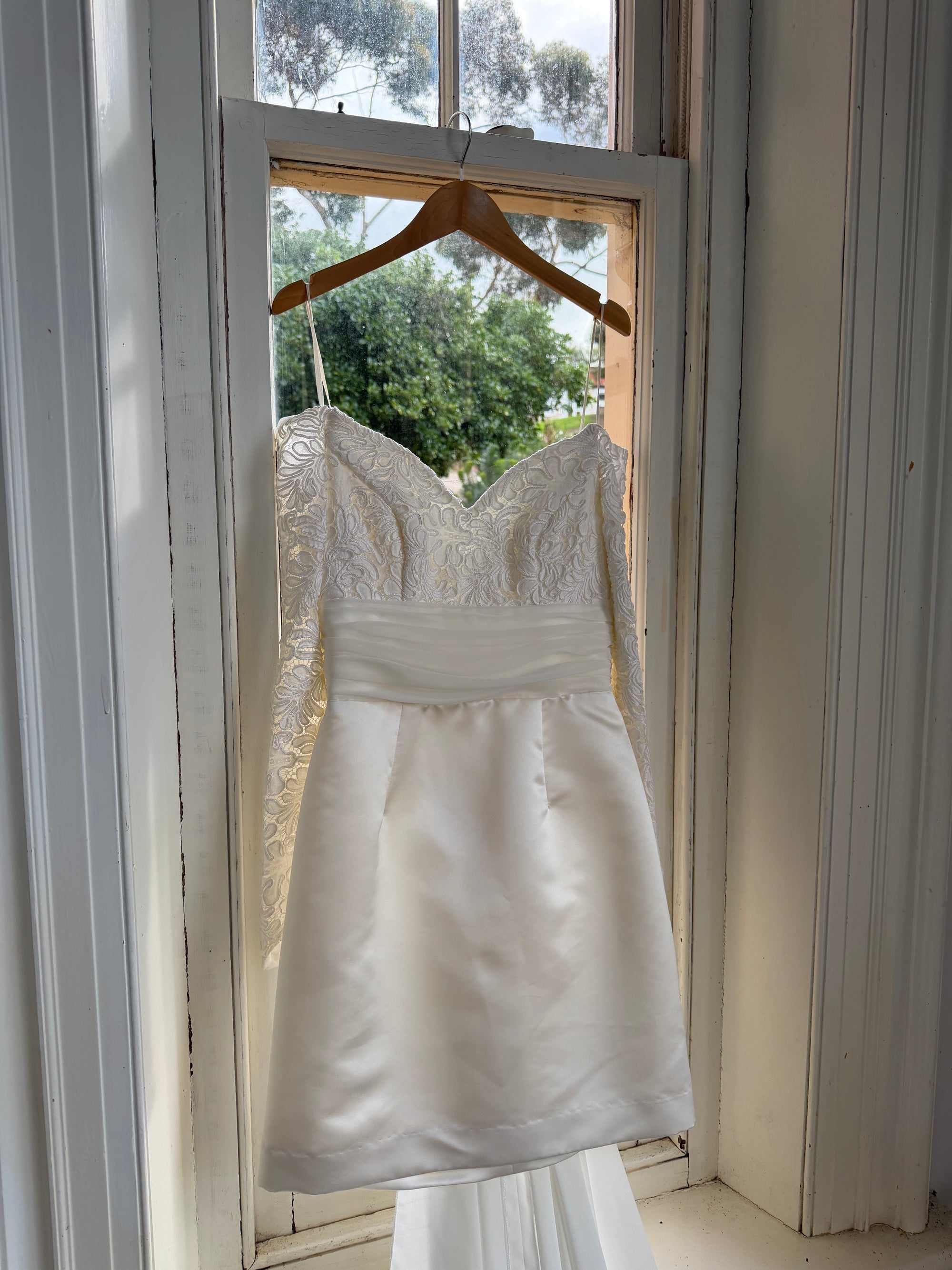 Vintage Off Shoulder Lace Satin Bridal Mini with Train