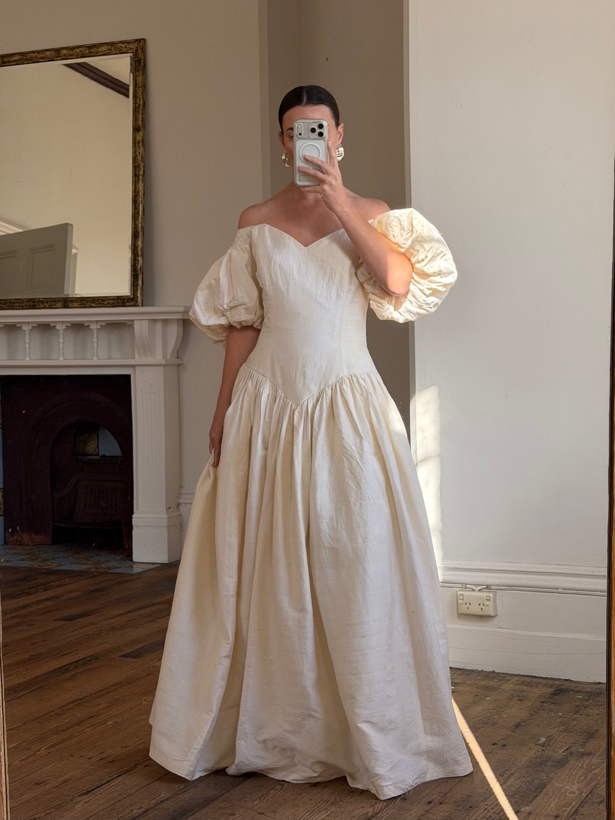 Vintage 80s Silk Dupion Puff Sleeve Bow Wedding Dress