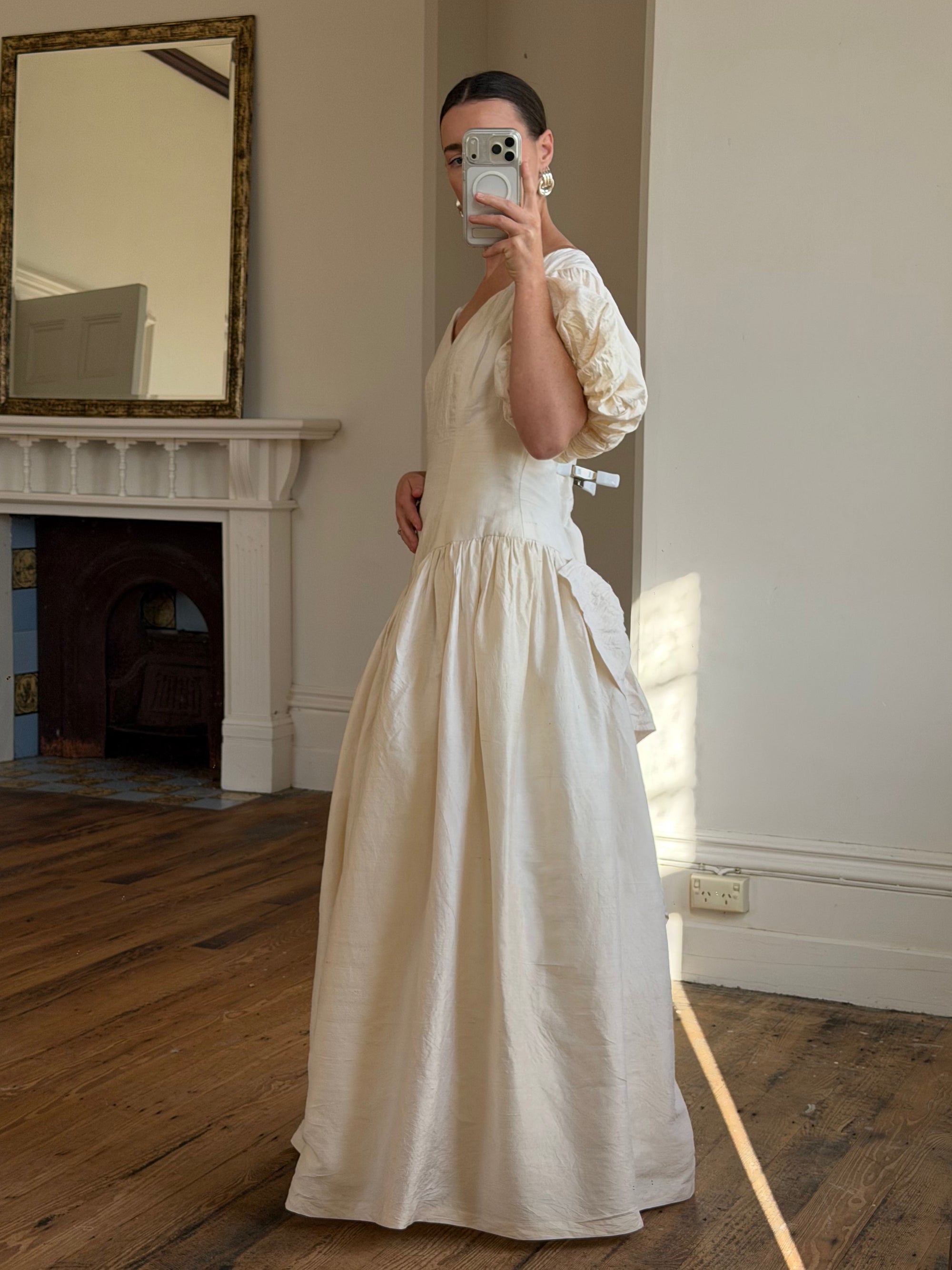 Vintage 80s Silk Dupion Puff Sleeve Bow Wedding Dress