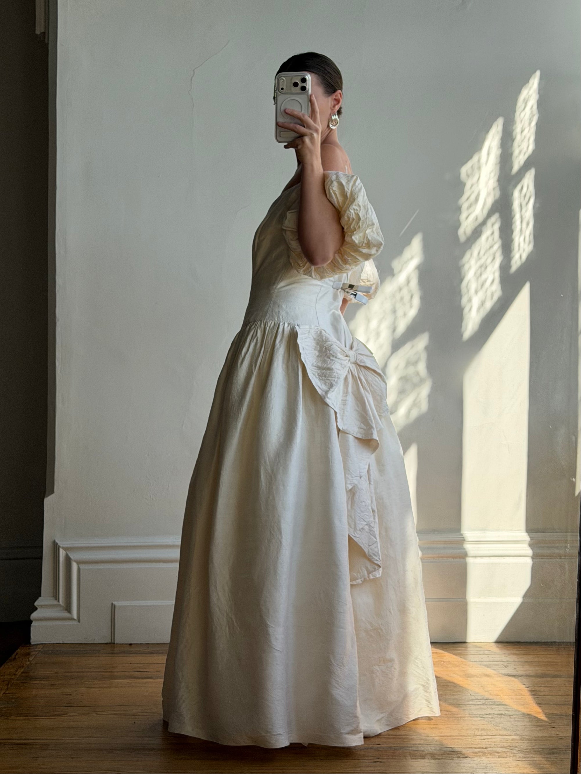Vintage 80s Silk Dupion Puff Sleeve Bow Wedding Dress