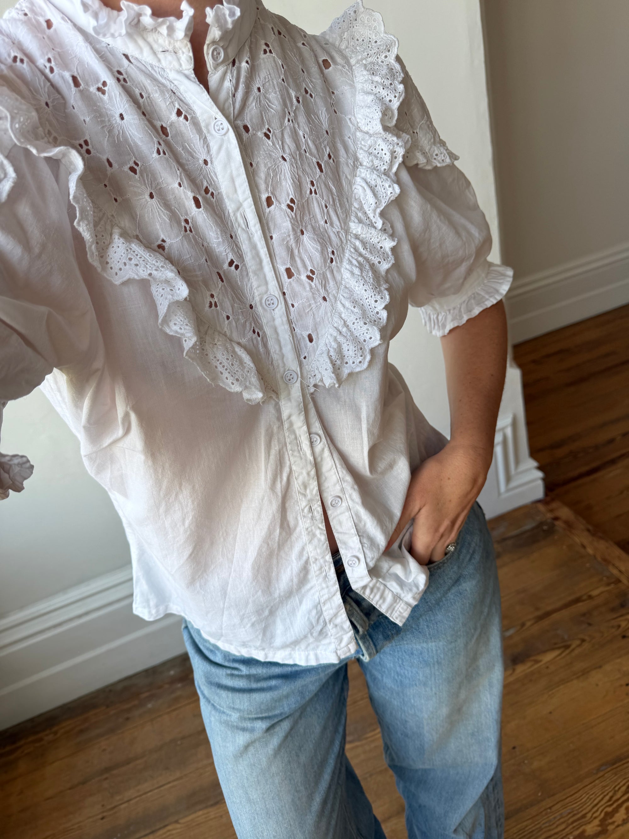 Vintage 90s Broderie Anglaise Cotton Lace Blouse