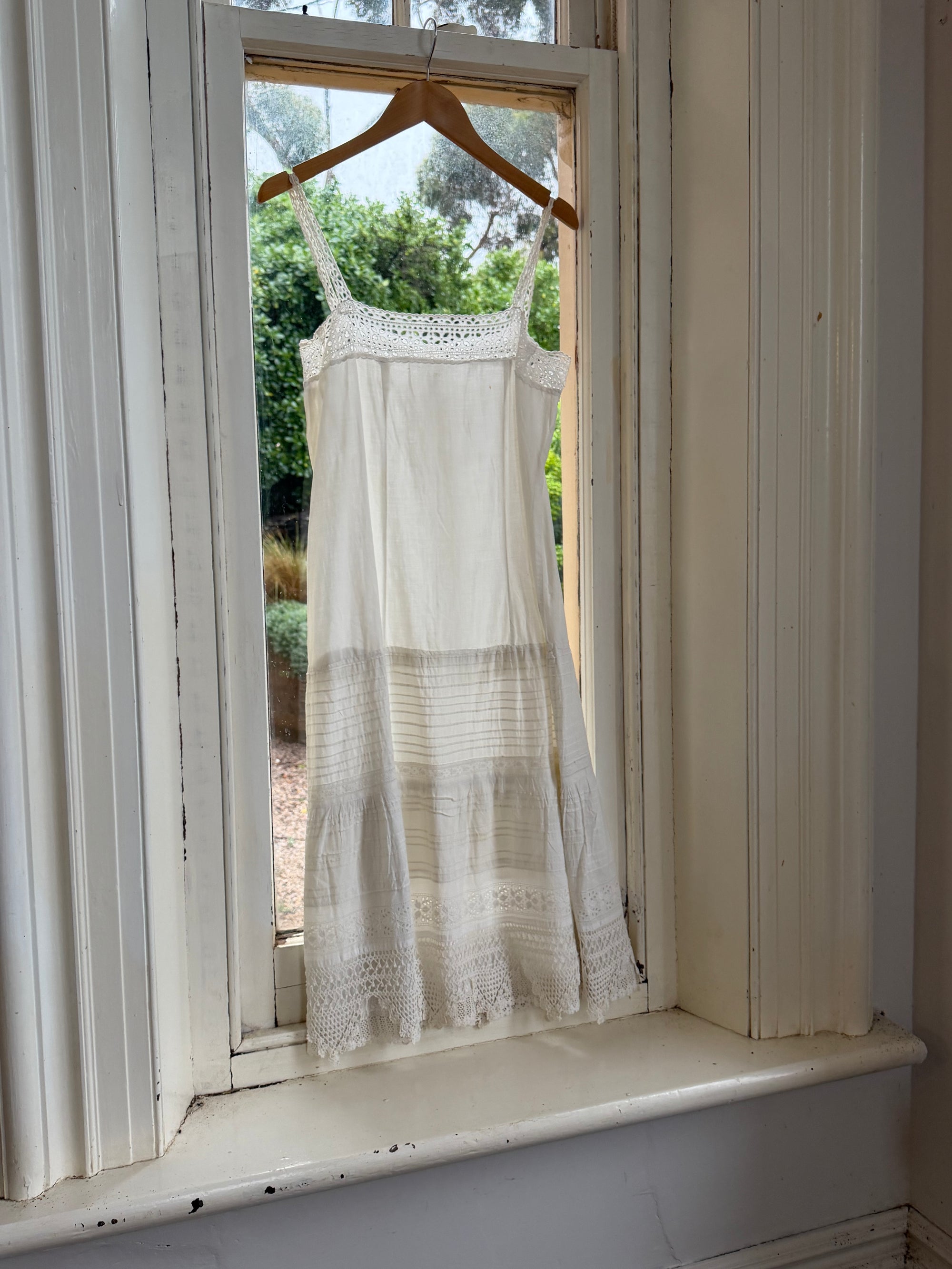 Vintage Edwardian White Cotton Crochet Lace Sundress