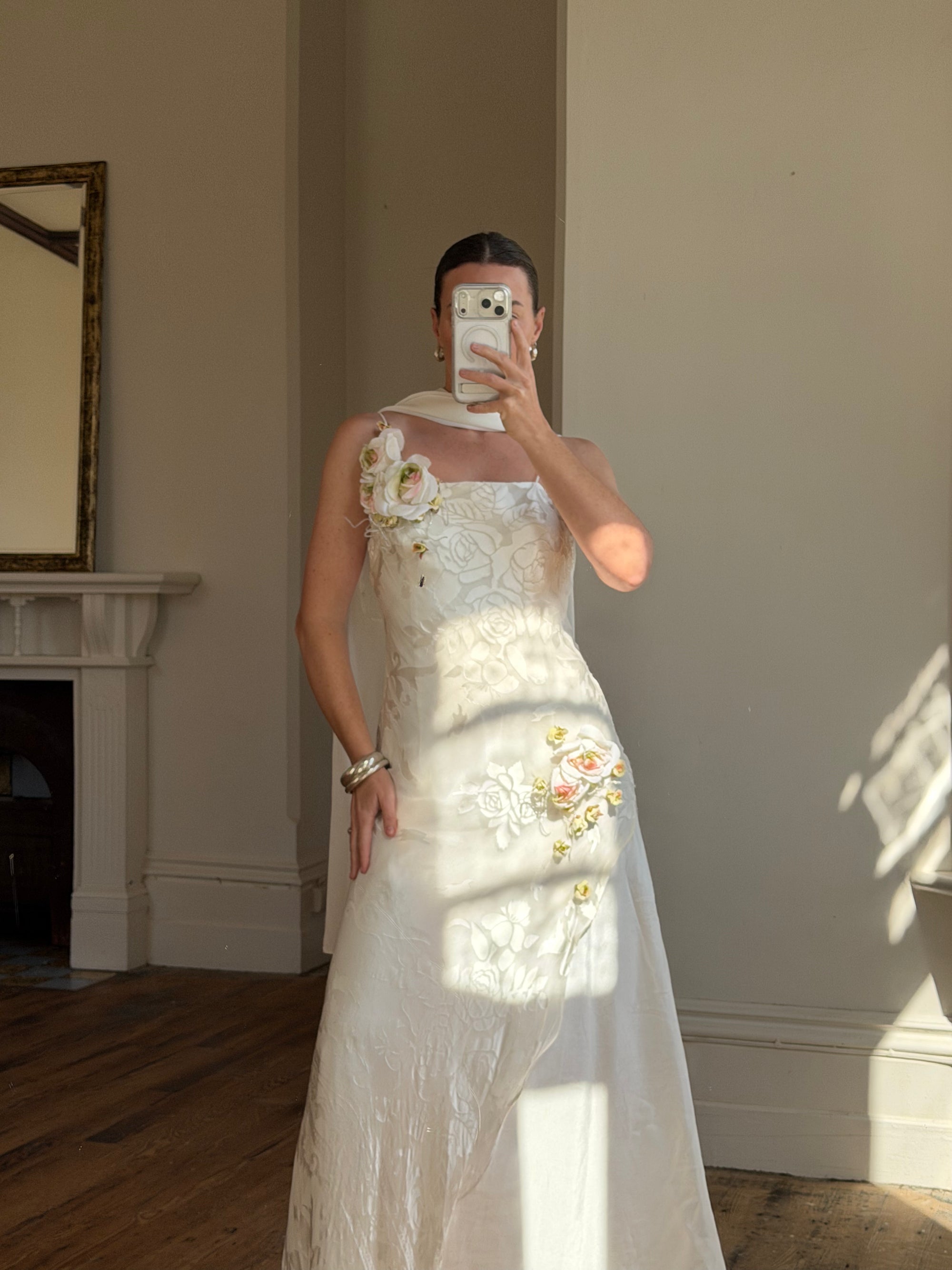 Vintage 90s Pure Silk 3D Rose Appliqué Wedding Dress White