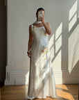 Vintage 90s Pure Silk 3D Rose Appliqué Wedding Dress White