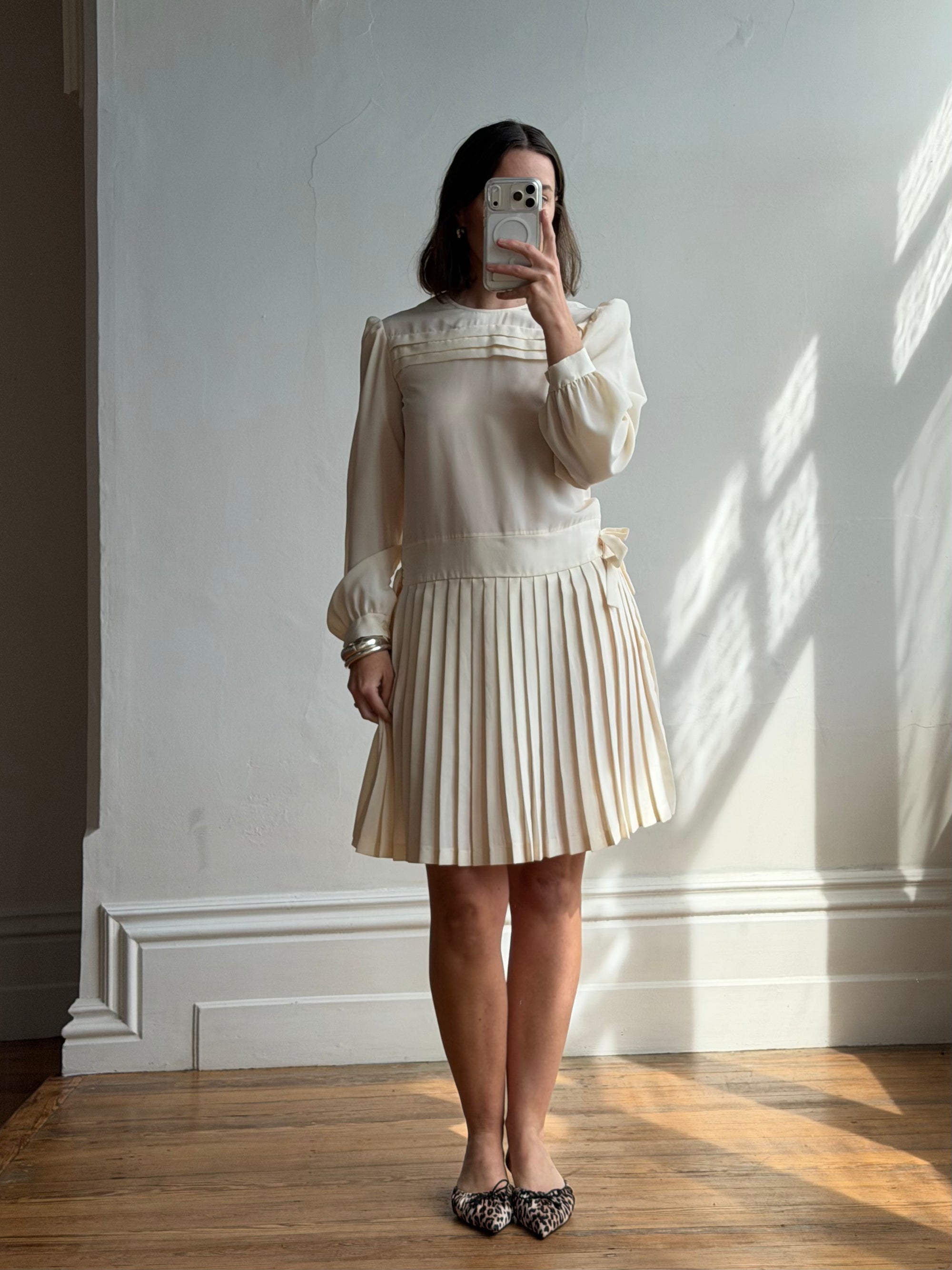 Vintage 70s Pleated Bow Waist Dress