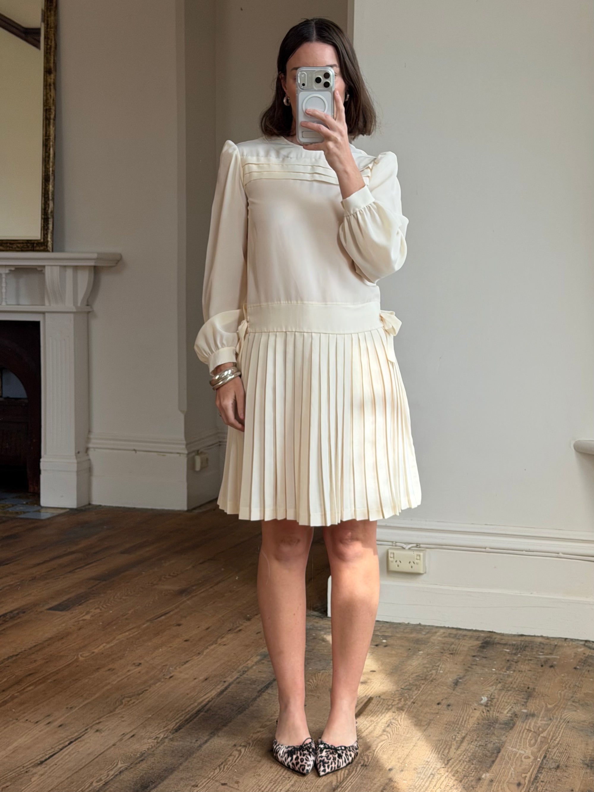 Vintage 70s Pleated Bow Waist Dress