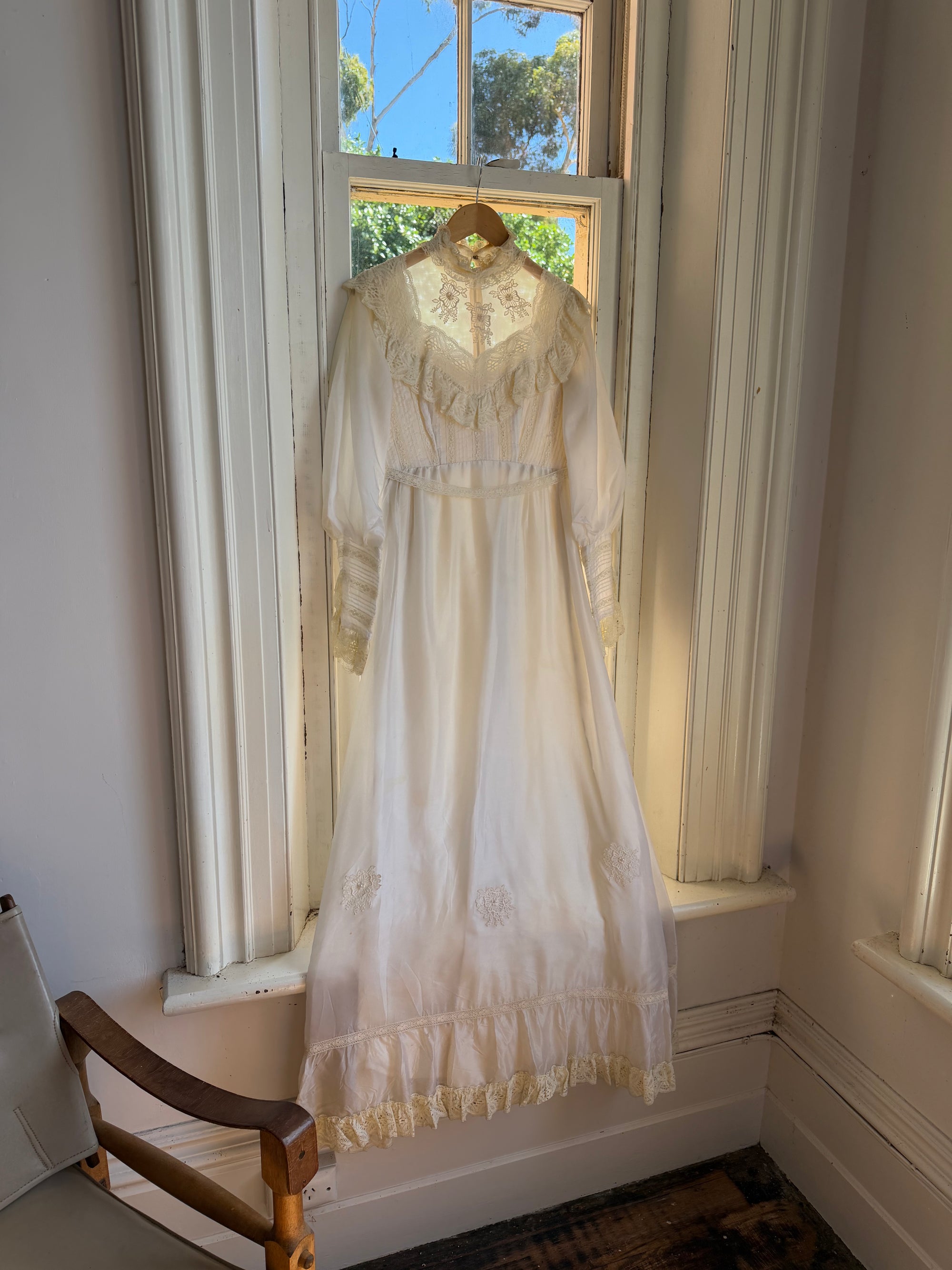 Vintage 60s Lace Yoke Pintuck Embroidered Prairie Wedding Dress