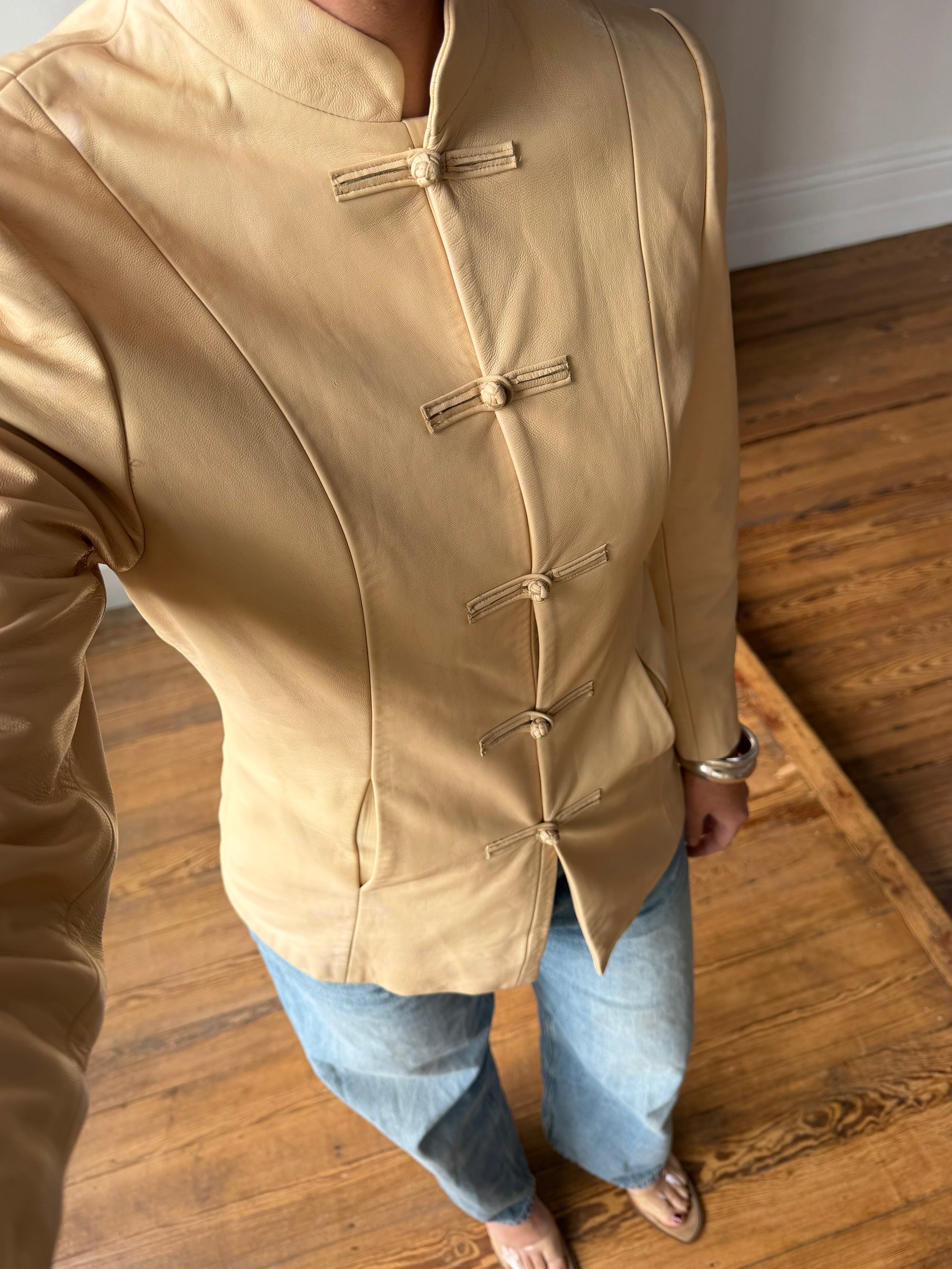 Vintage 90s Cream Leather Mandarin Collar Jacket