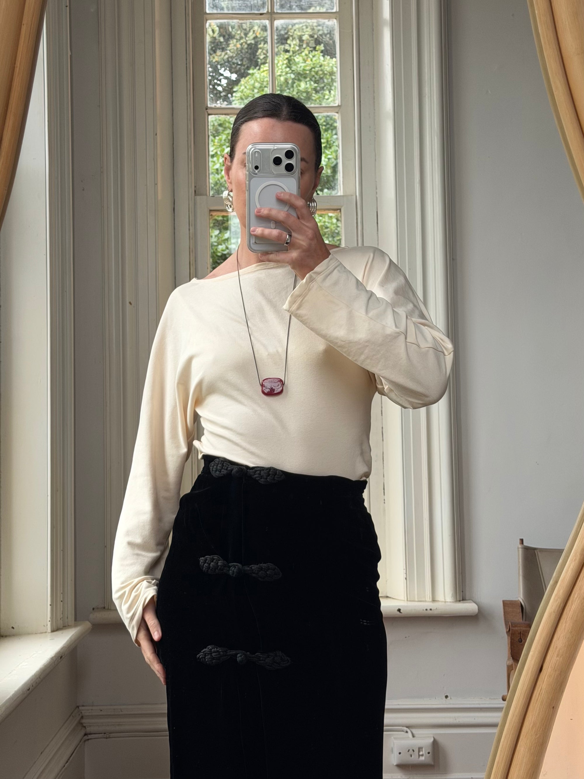 Vintage 80s Valentino Frog Closure Velvet Pencil Wrap Skirt Noir