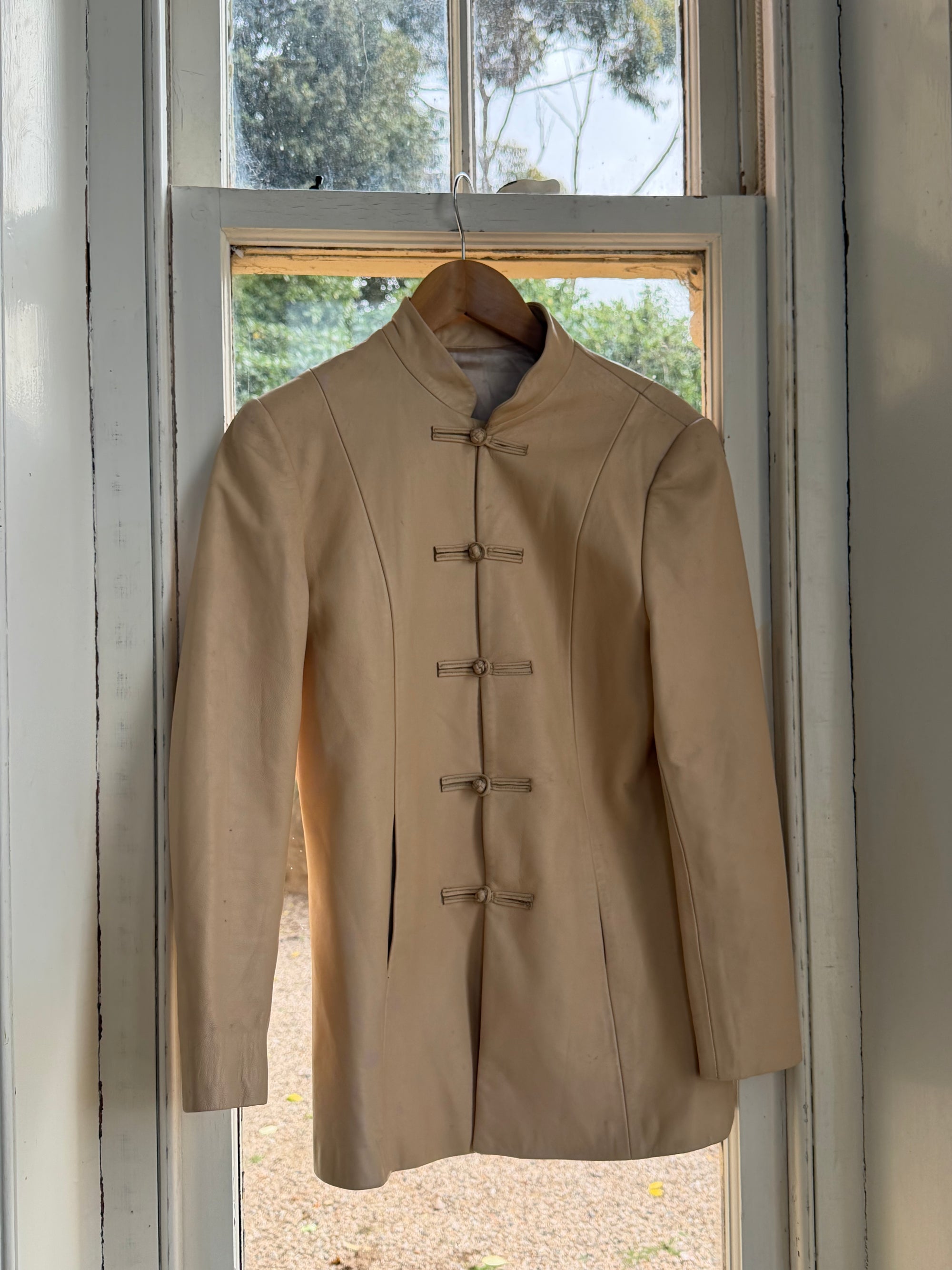 Vintage 90s Cream Leather Mandarin Collar Jacket