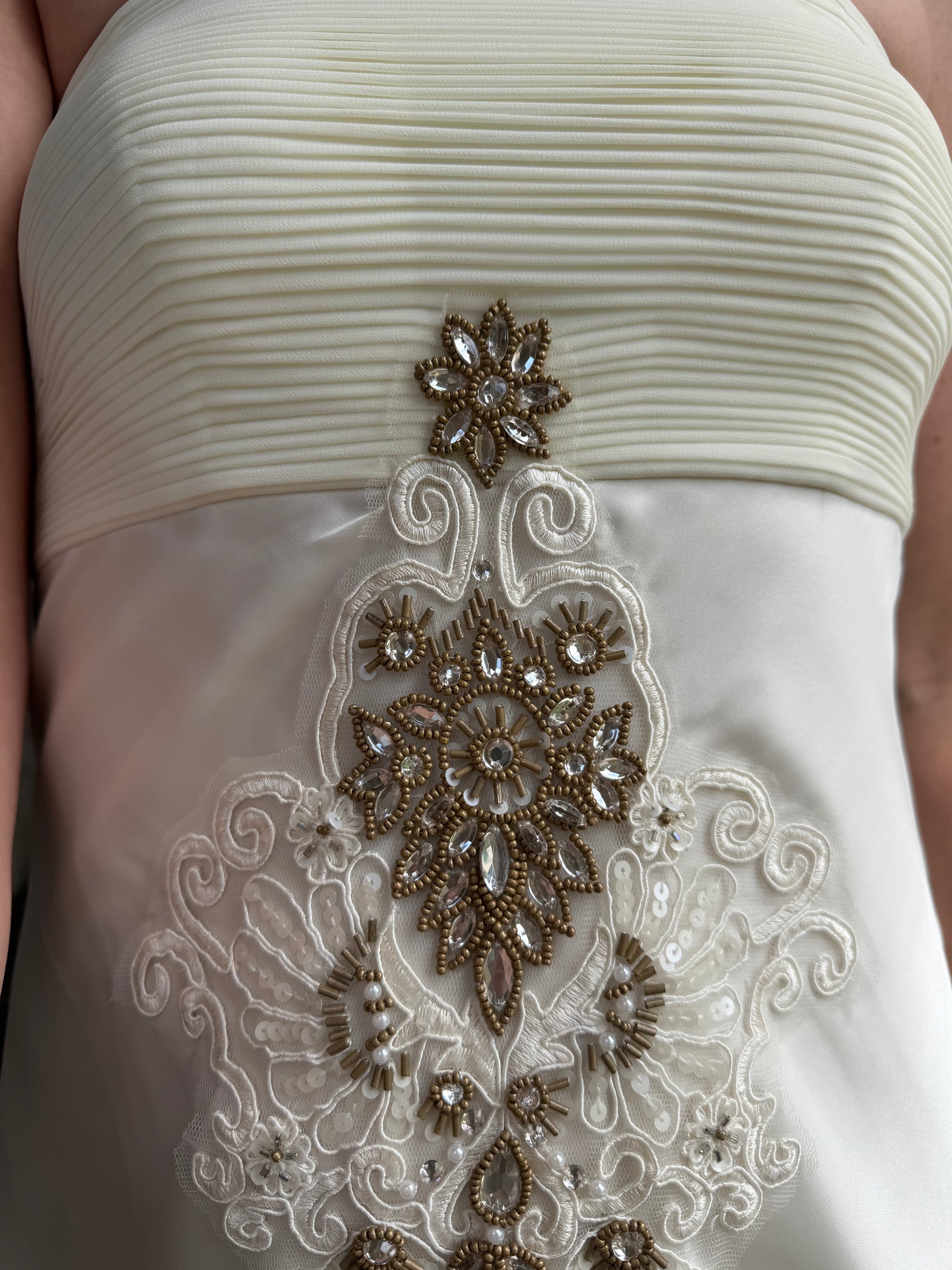 Vintage Y2K Pleated Strapless Gold Embellished Bridal Dress